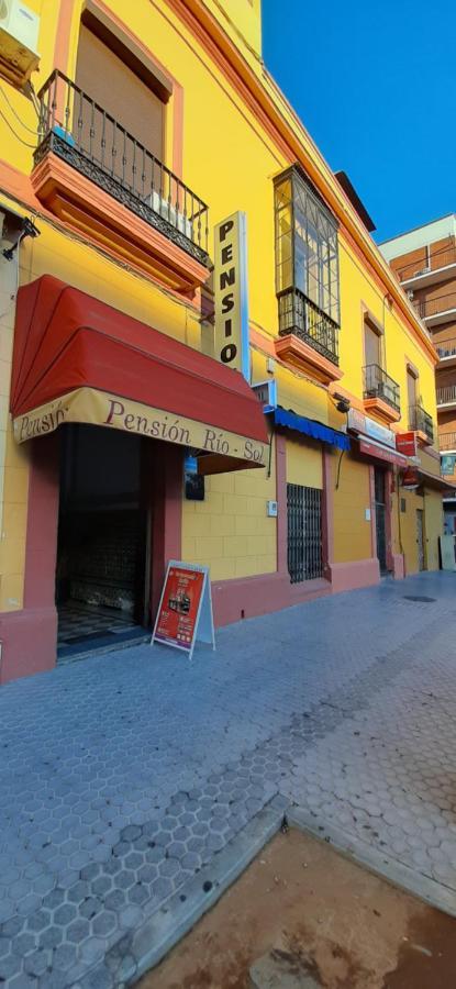 Pension Riosol Seville Exterior photo
